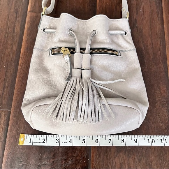 Unique Fossil women’s crossbody leather handbag good condition - Picture 7 of 11